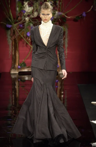 Look 10